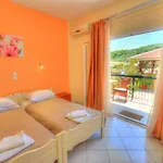 Hotel apartamentowy Mermaid Pool And Bar