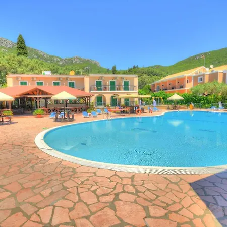 Apart-hotel Filoxenia Studios And Mermaid Pool