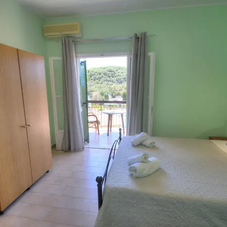 Aparthotel Mermaid Pool And Bar 4*