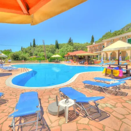 Апарт-отель Mermaid Pool And Bar