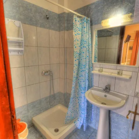 Mermaid Pool And Bar