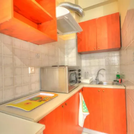 Mermaid Pool And Bar